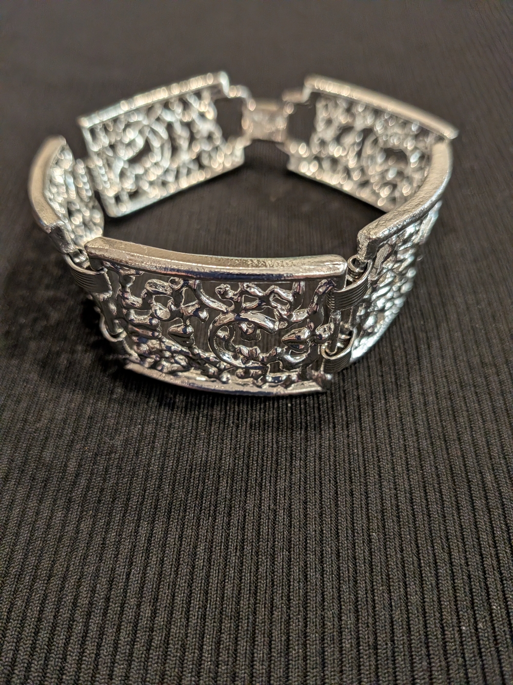 B#5: Vintage Sarah Coventry Frosen Lace Bracelet 1950s Silver Plated
